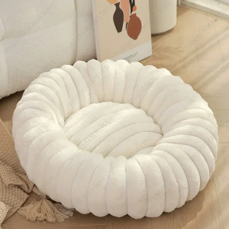 Plush-Corded Round Dog Bed