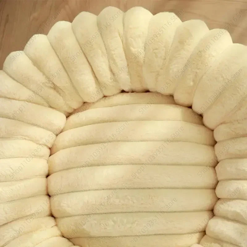 Plush-Corded Round Dog Bed